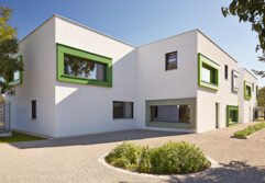 Außenansicht Kindergarten Mariahimmelfahrt kigago (Paschinger Architekten)