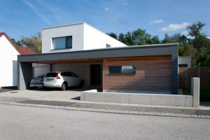 Außenansicht eines Einfamilienhauses in Niederösterreich (Paschinger Architekten)