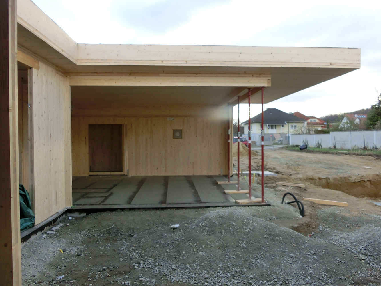 aussenansicht des rohbau-bungalows K in siegendorf - Paschinger Architekten
