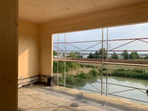 ein ausblick auf die aussicht aus den besprechungsräumen in unserem projekt kps in guntramsdorf