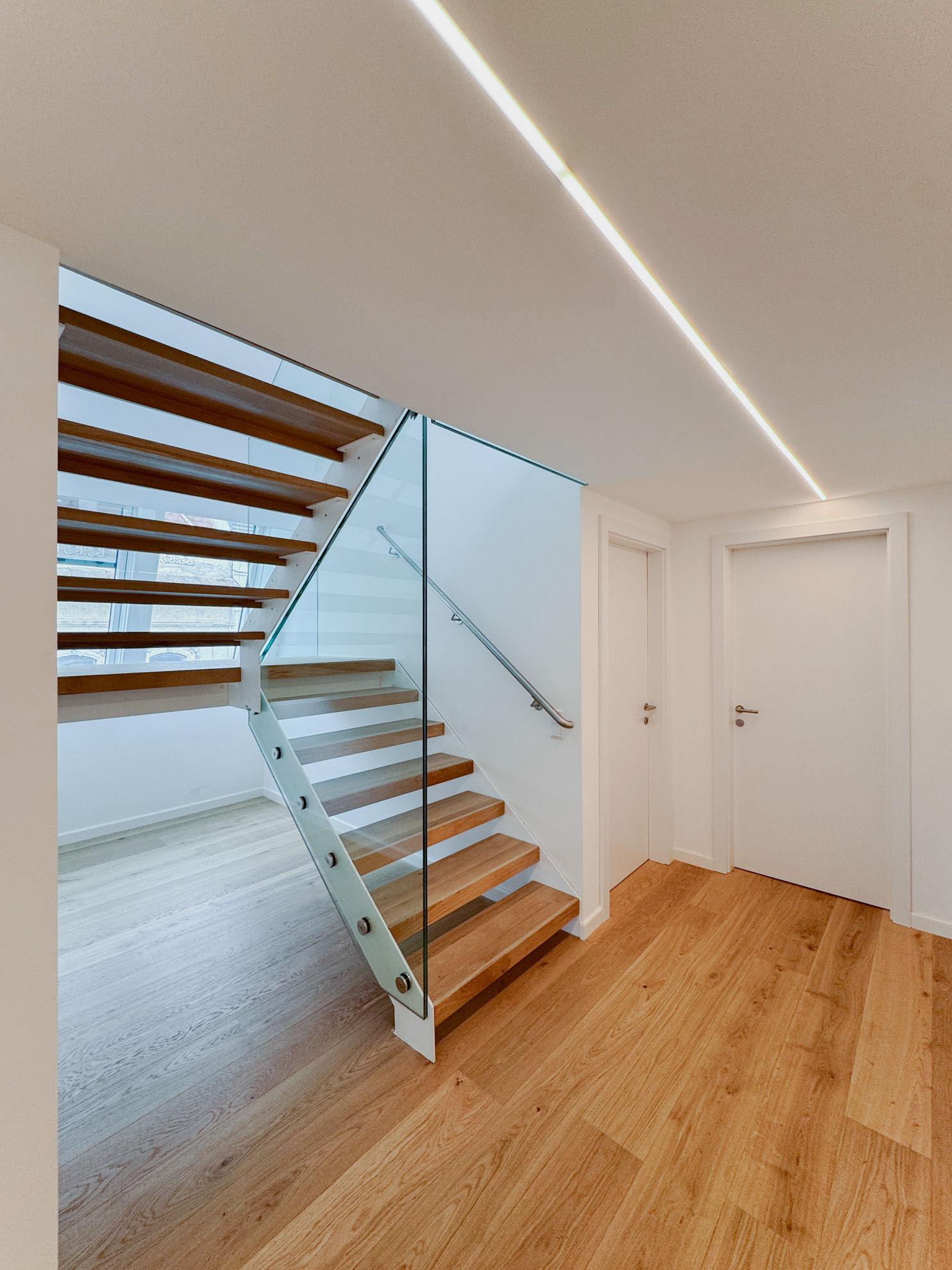 32_PASCHINGER_ARCHITEKTEN _kigago_sanierung-wien_karmeliterplatz_04_11_1 dachgeschoss_IMG_3923